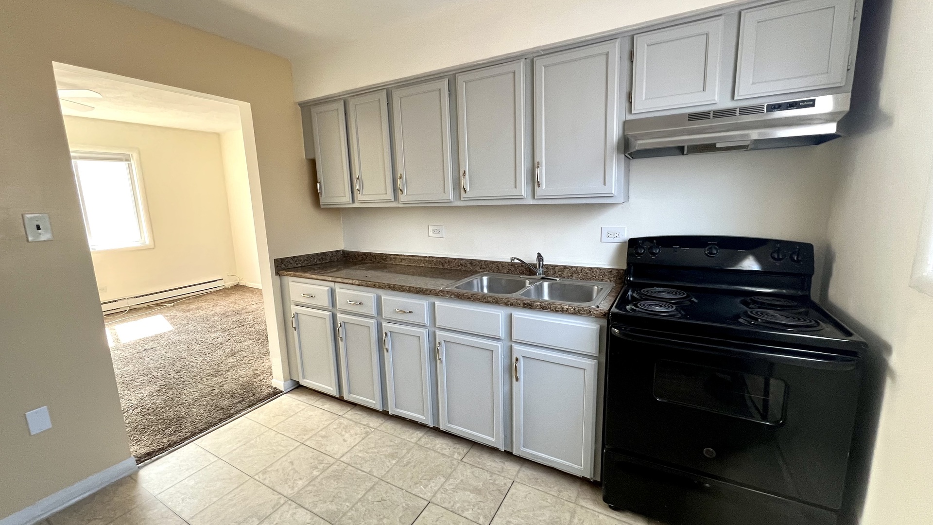 9106 S Halsted Street #2W, Chicago, IL 60620