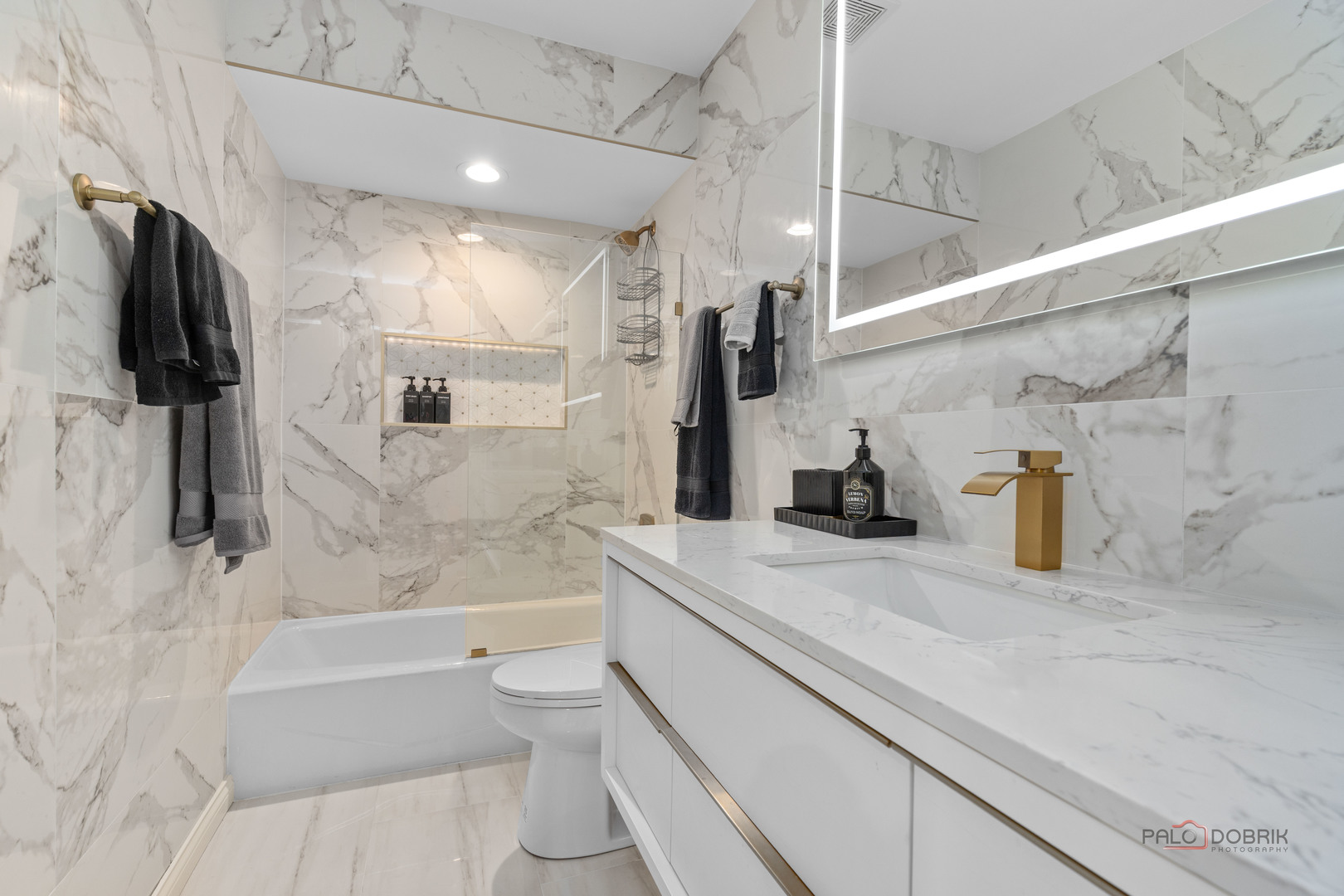 406 Kenmare Drive, Burr Ridge, IL 60527