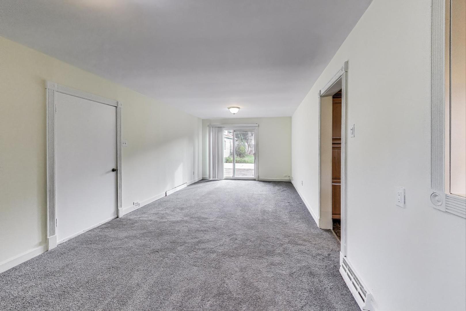 7339 S Park Avenue, Burr Ridge, IL 60527