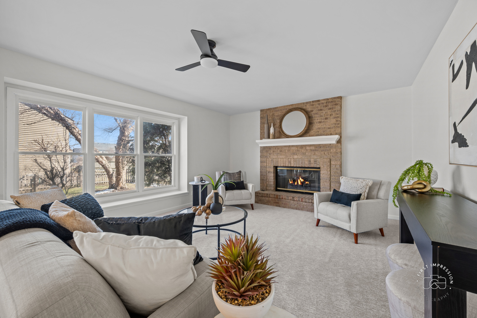 225 N Canterbury Road, Aurora, IL 60506