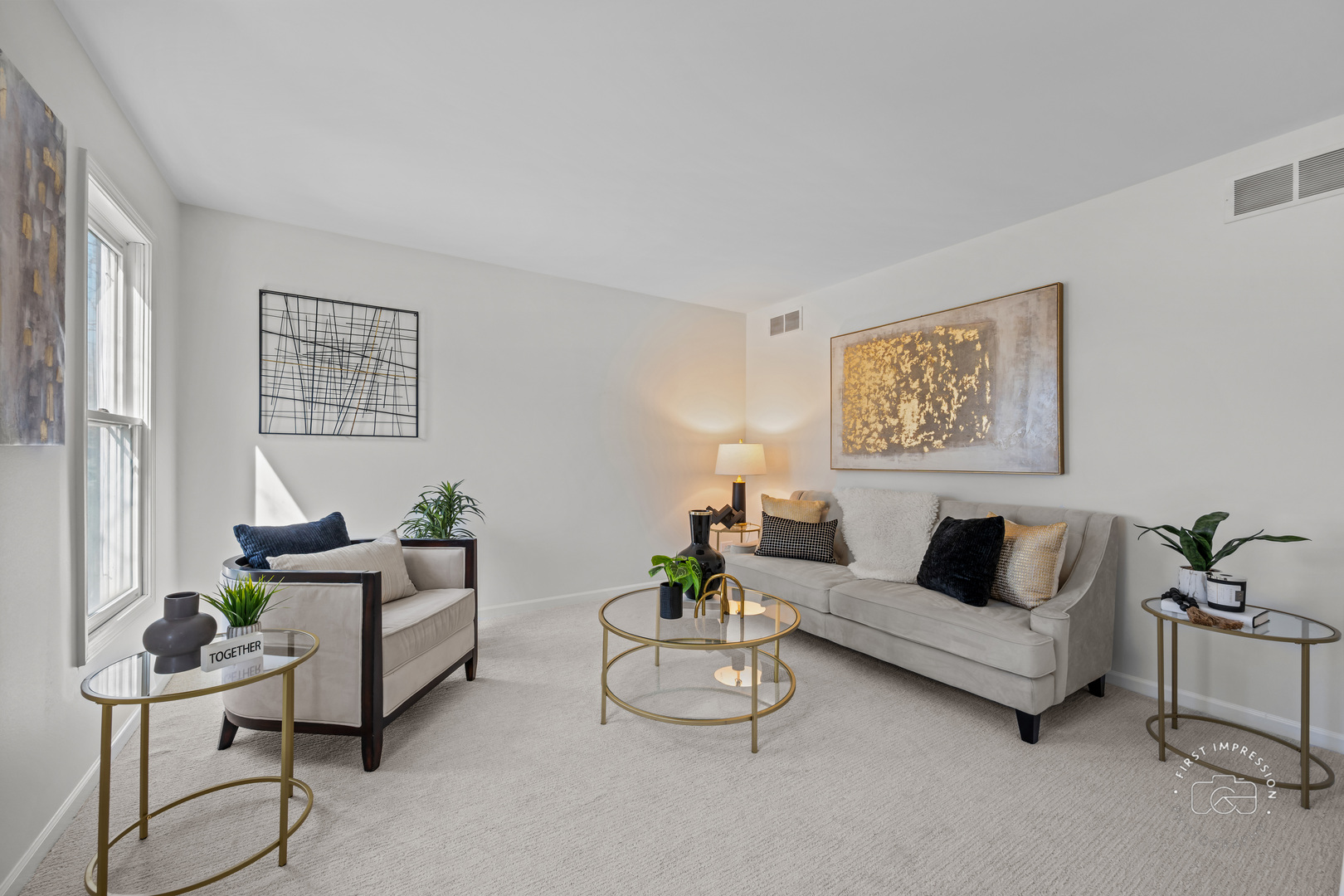 225 N Canterbury Road, Aurora, IL 60506