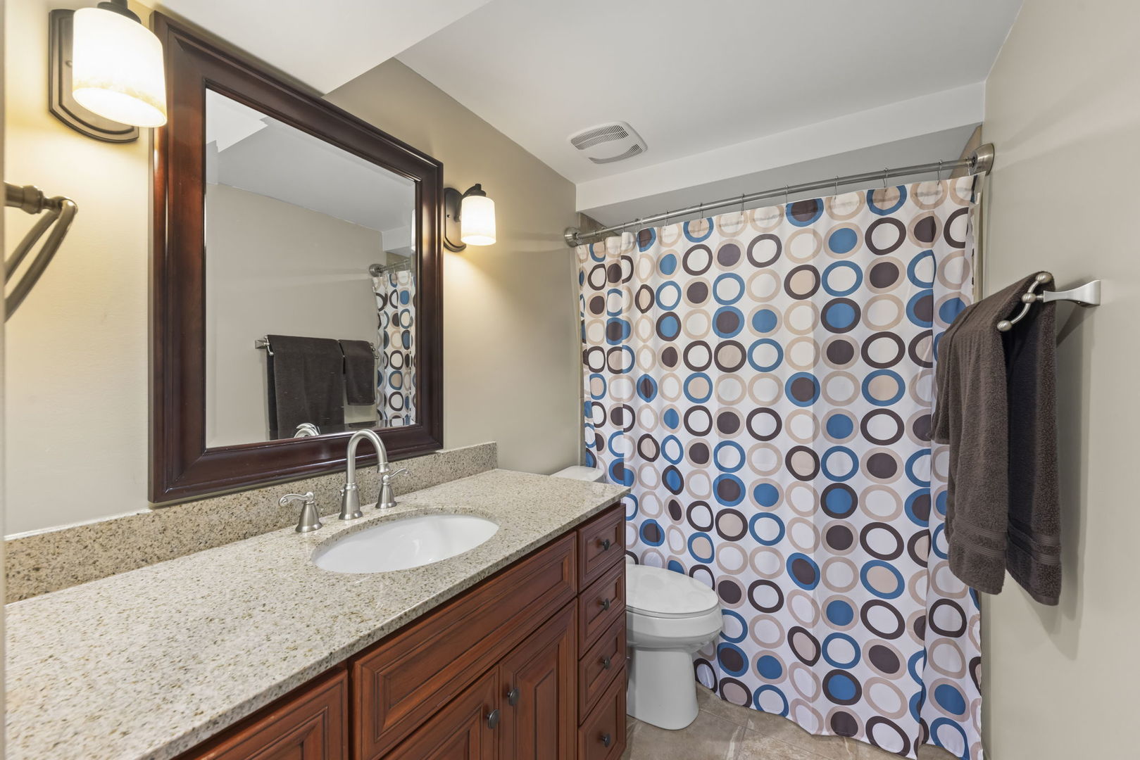 1480 Colorado Avenue, Aurora, IL 60506