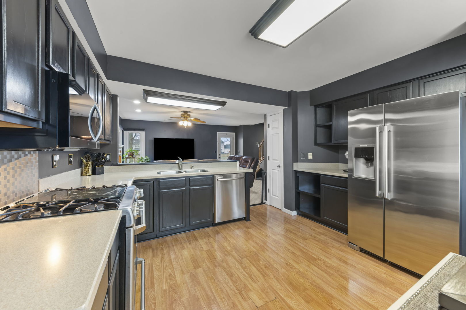 1480 Colorado Avenue, Aurora, IL 60506