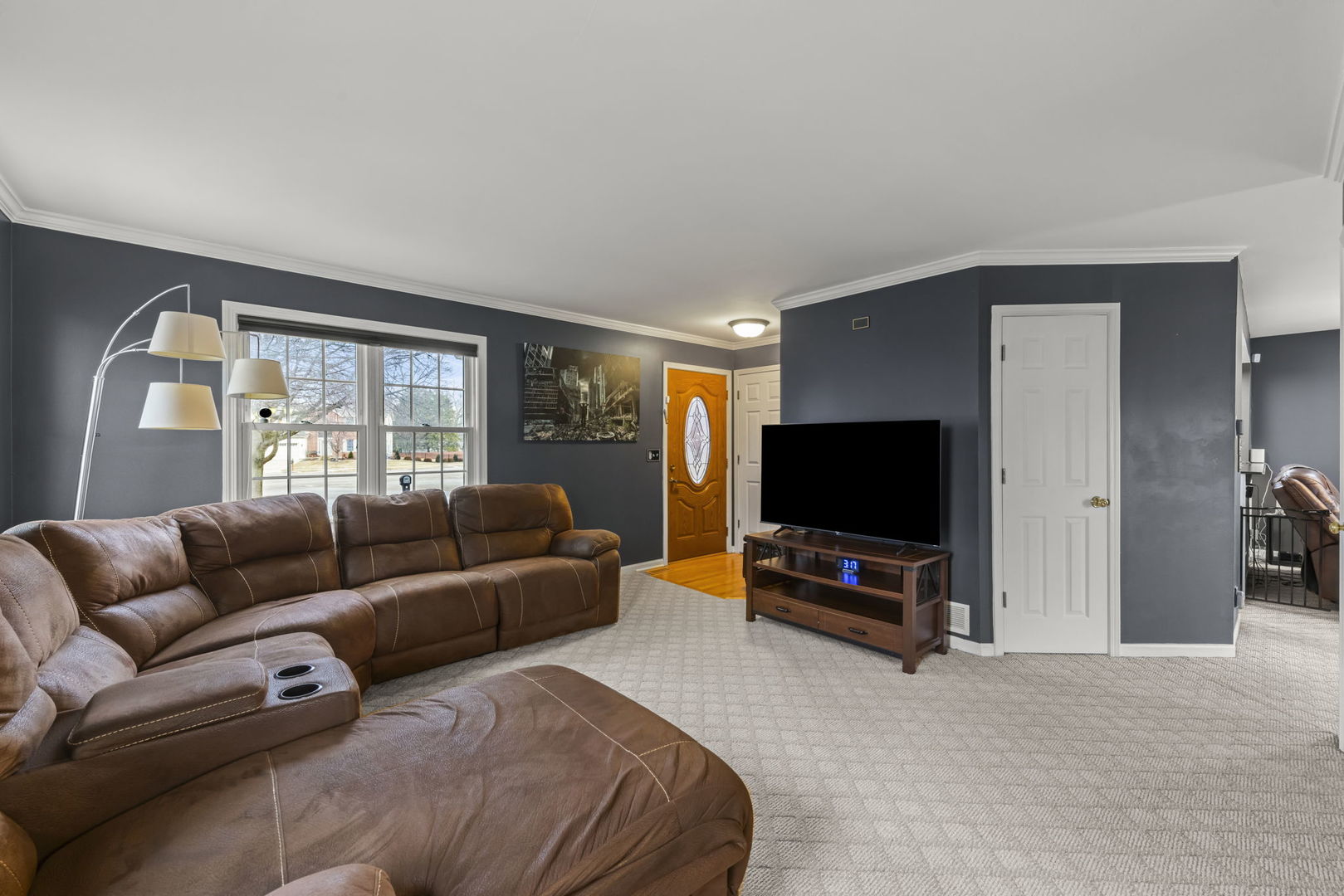 1480 Colorado Avenue, Aurora, IL 60506