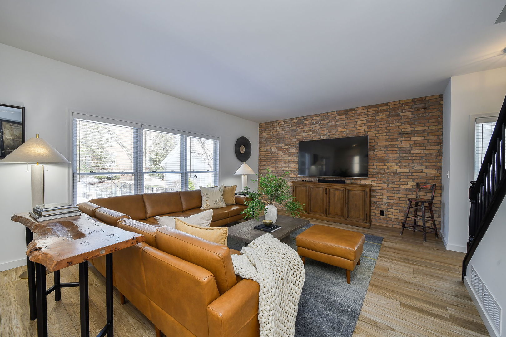 39W232 Armstrong Lane, Geneva, IL 60134