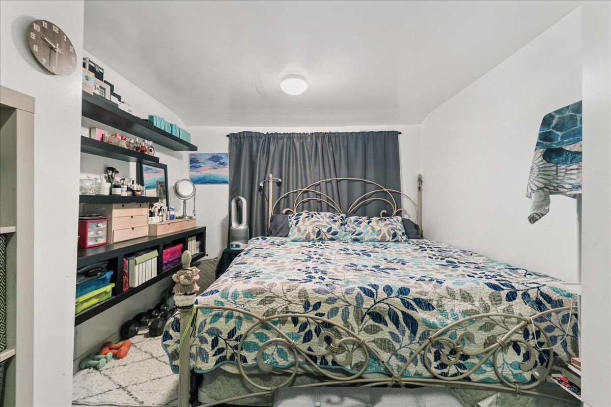 5338 N Kedzie Avenue, Chicago, IL 60625