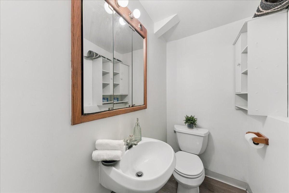 5338 N Kedzie Avenue, Chicago, IL 60625