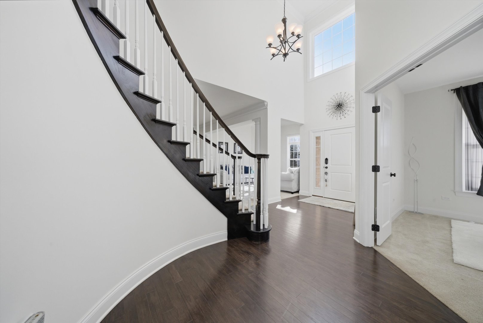 2617 Barker Drive, Batavia, IL 60510