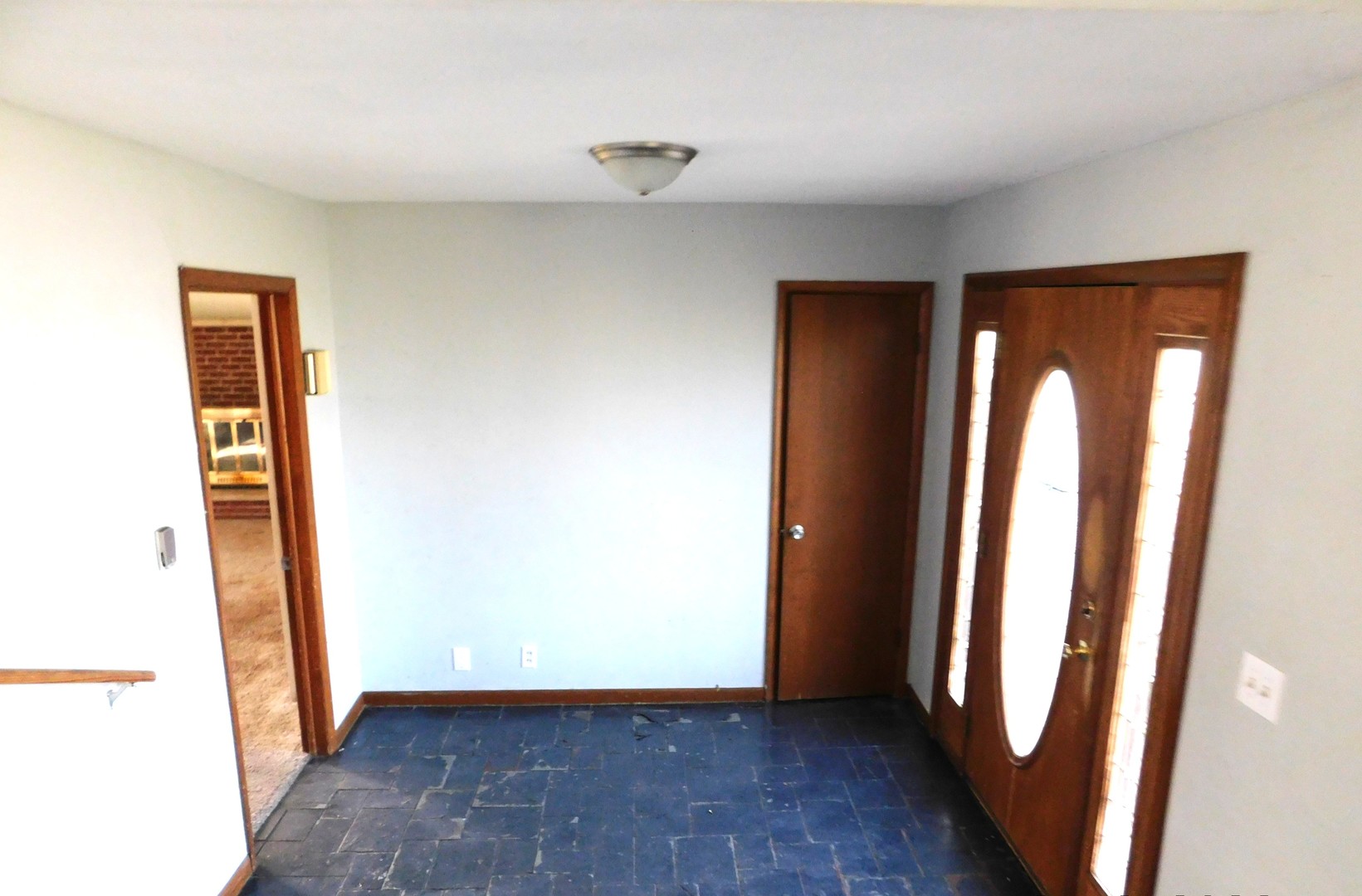 150 W Dixie Highway, St. Anne, IL 60964