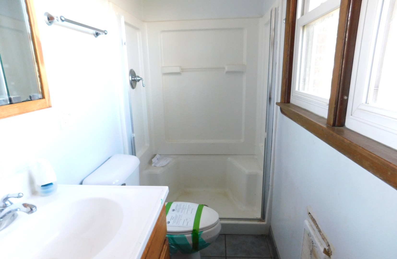 150 W Dixie Highway, St. Anne, IL 60964