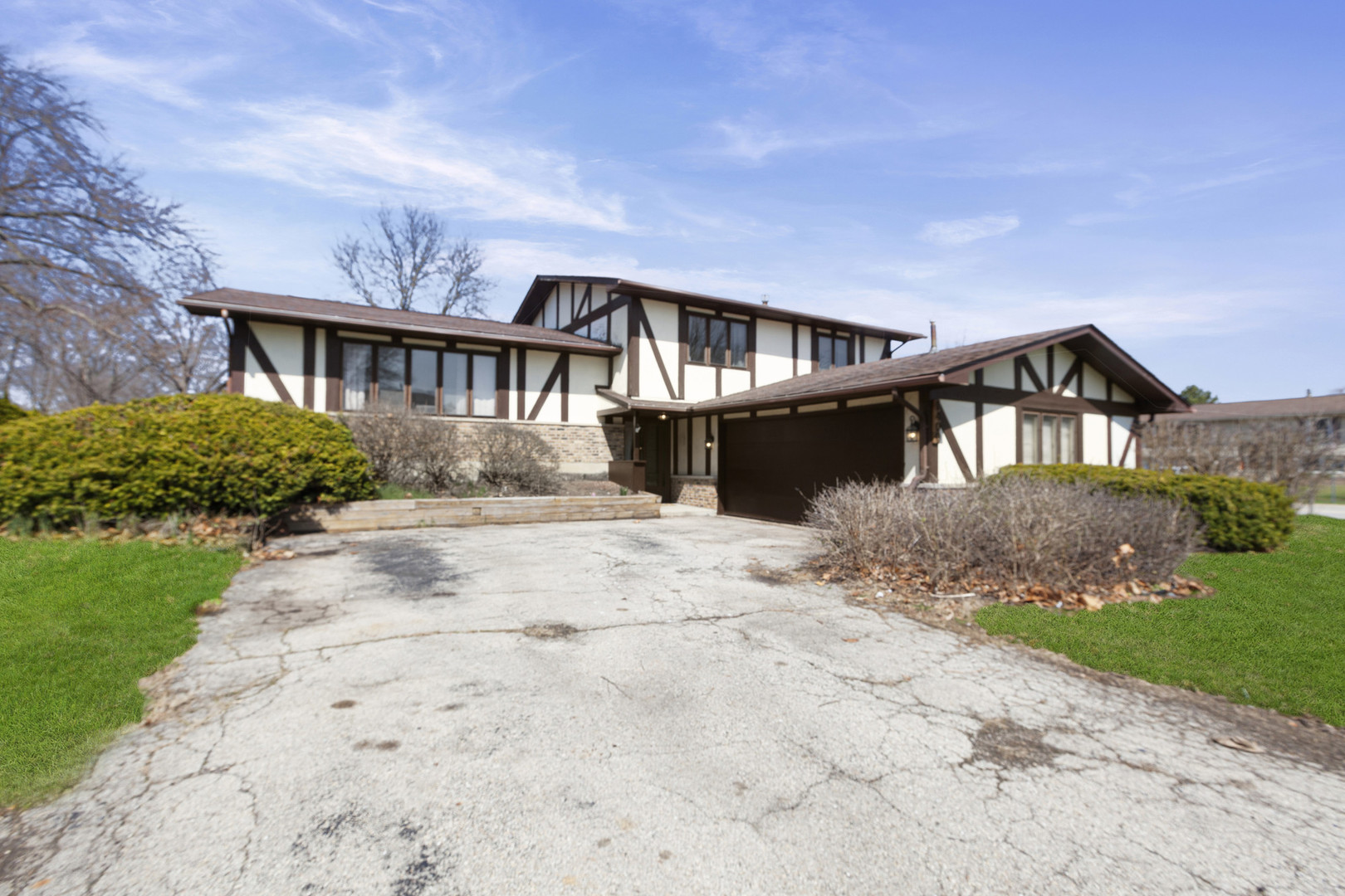 1400 Palmer Street, Downers Grove, IL 60516