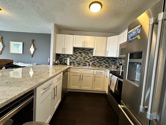 30 E HURON Street #3706, Chicago, IL 60611