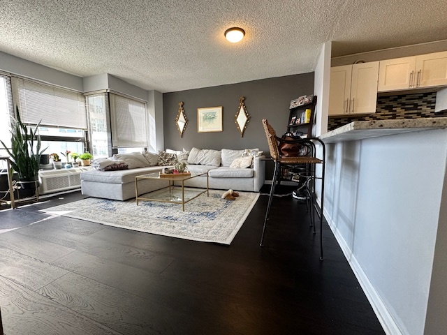 30 E HURON Street #3706, Chicago, IL 60611