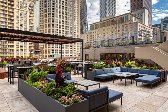 30 E HURON Street #3706, Chicago, IL 60611