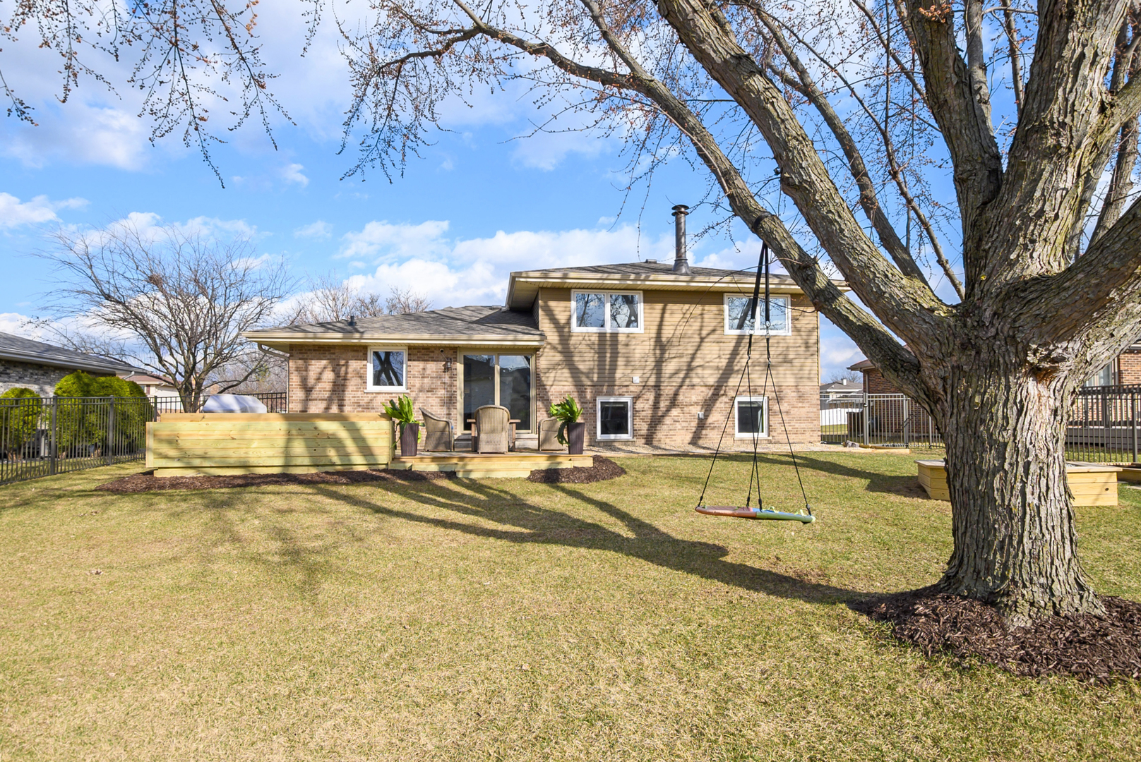 16418 Bormet Drive, Tinley Park, IL 60477