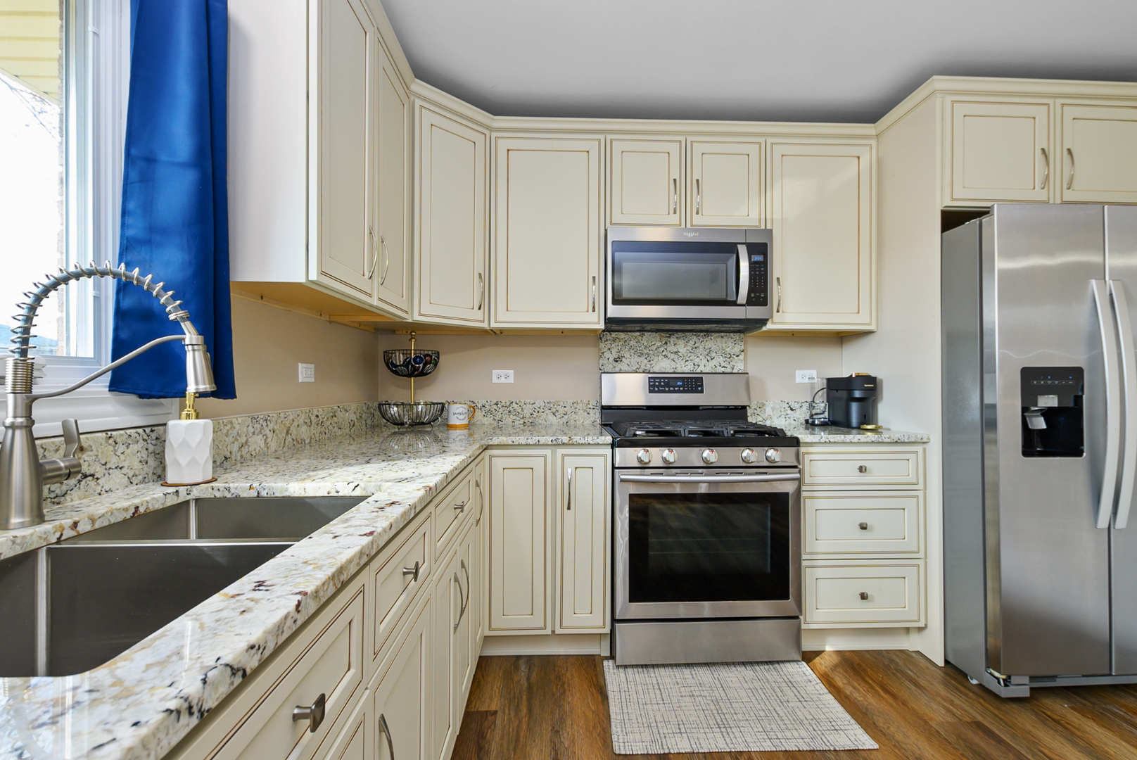 16418 Bormet Drive, Tinley Park, IL 60477