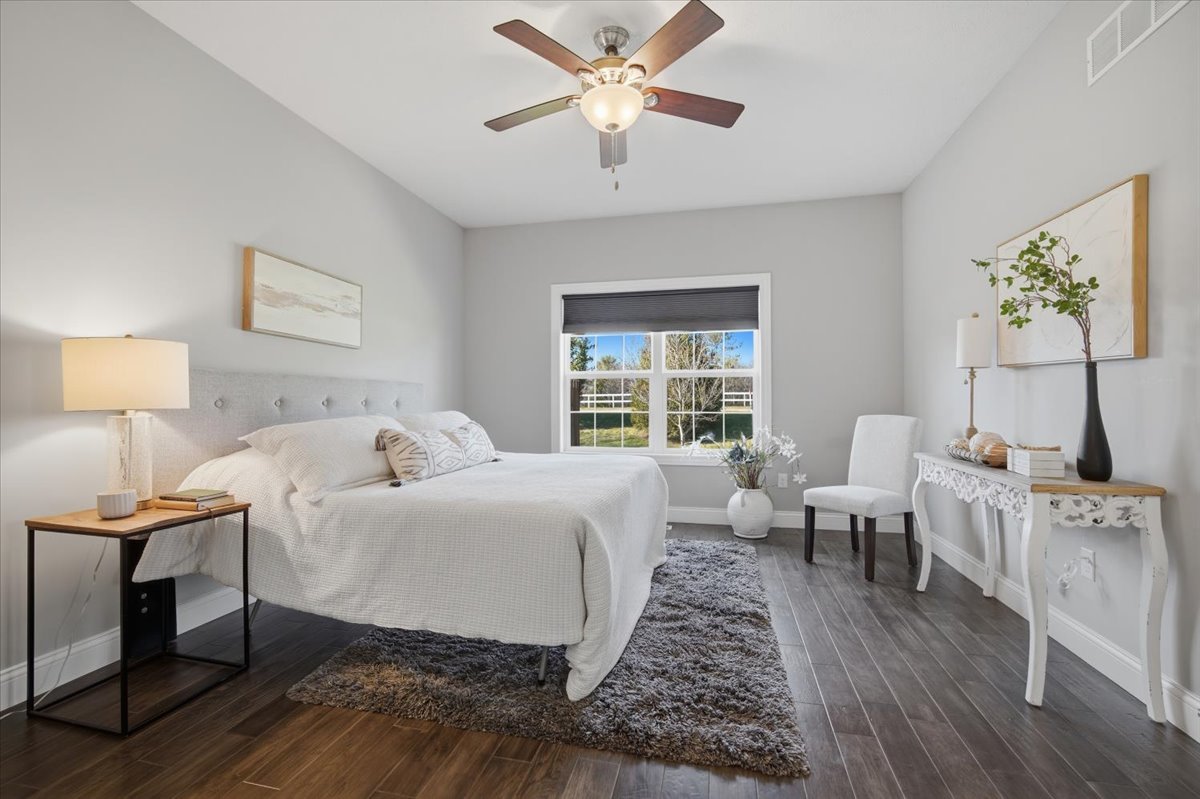 801 Wartburg Drive, Bloomington, IL 61704