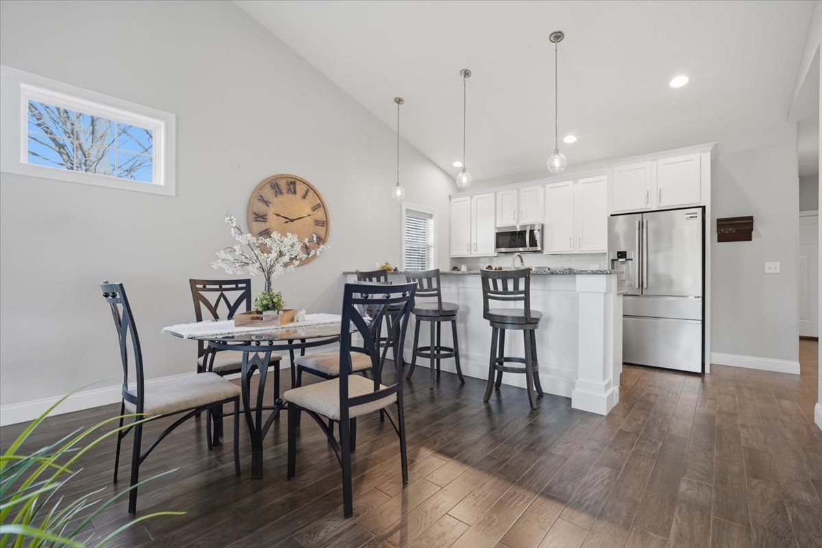 801 Wartburg Drive, Bloomington, IL 61704