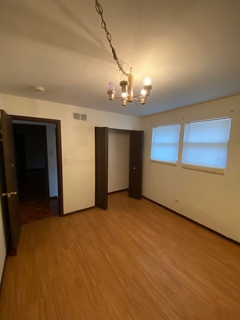 72 White Oaks Road, Matteson, IL 60443