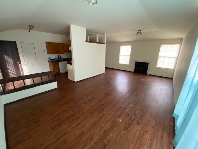 72 White Oaks Road, Matteson, IL 60443