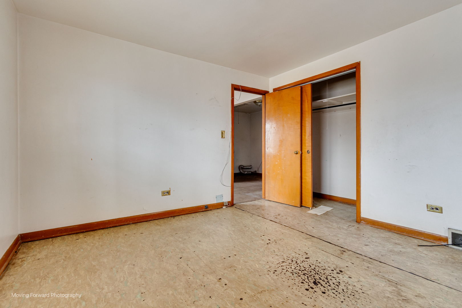 11352 S Laflin Street, Chicago, IL 60643