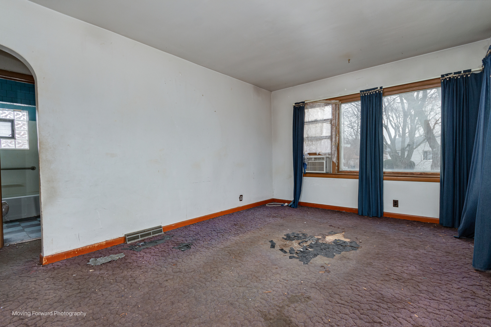 11352 S Laflin Street, Chicago, IL 60643