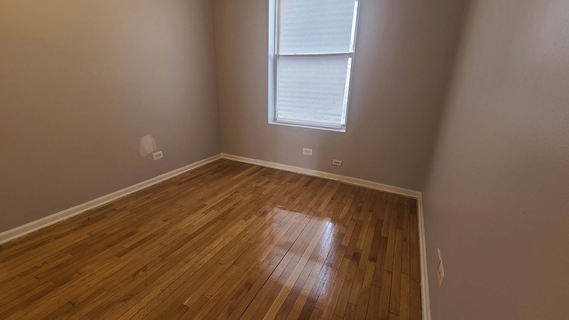 604 E Marquette Road #2, Chicago, IL 60637