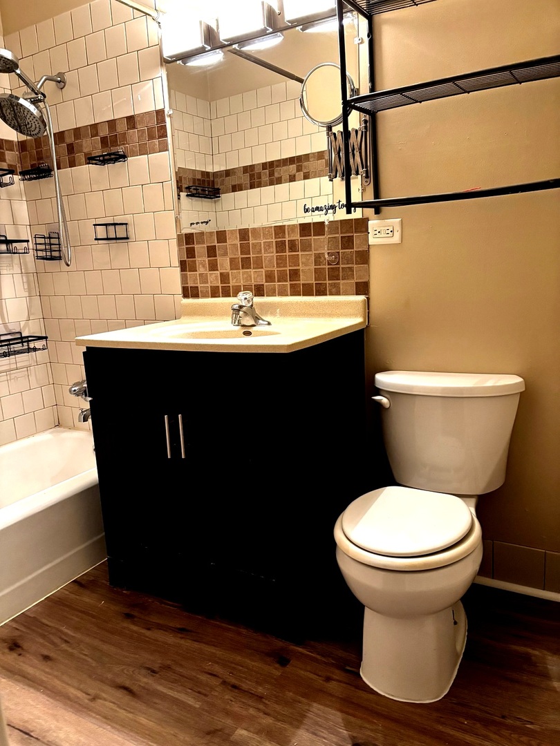 6721 175th Street, Tinley Park, IL 60477