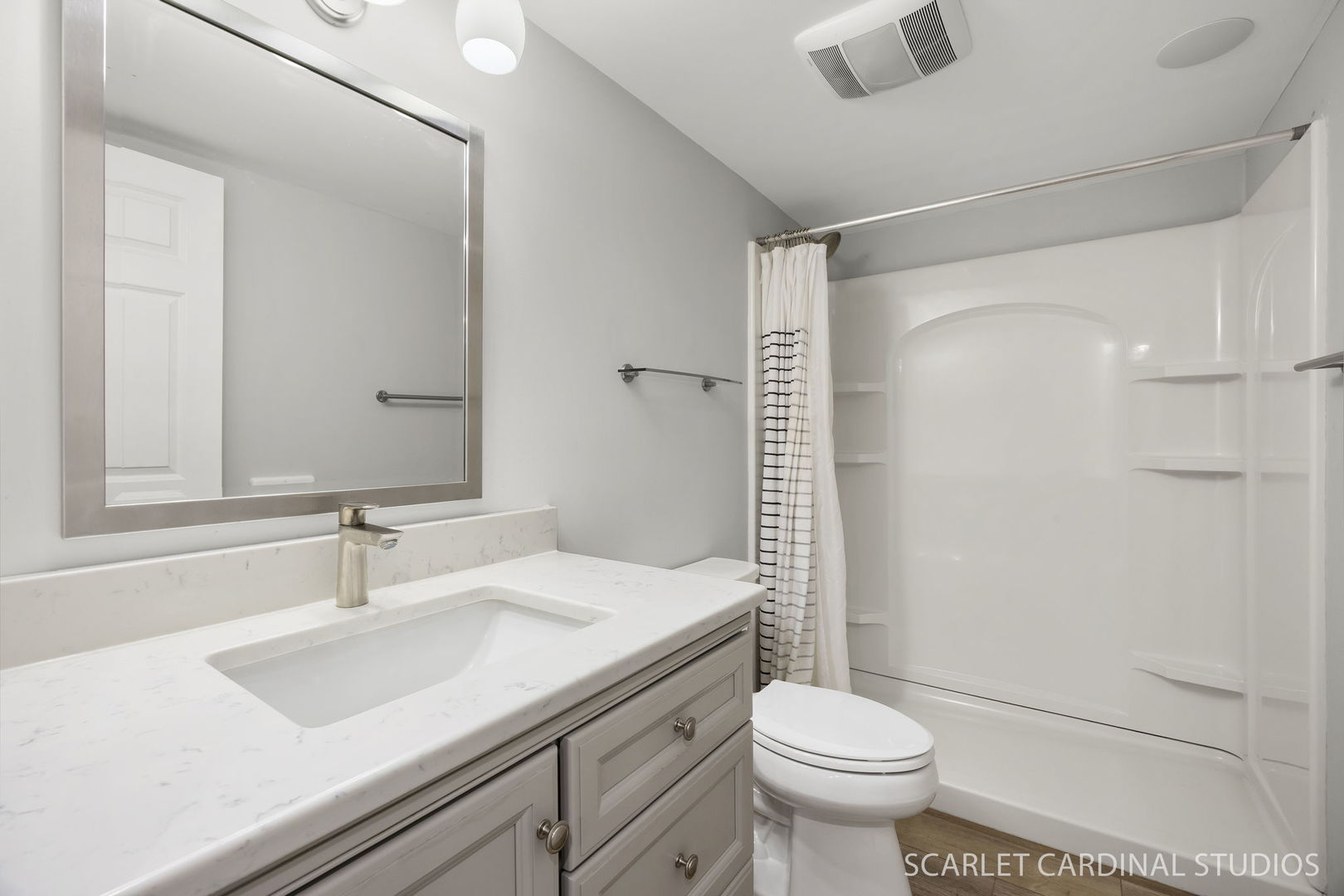 St. Charles, IL 60175