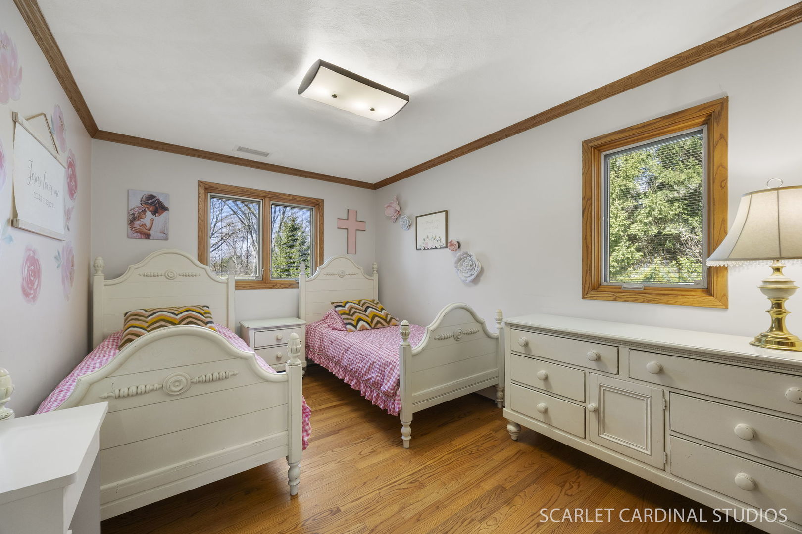 St. Charles, IL 60175