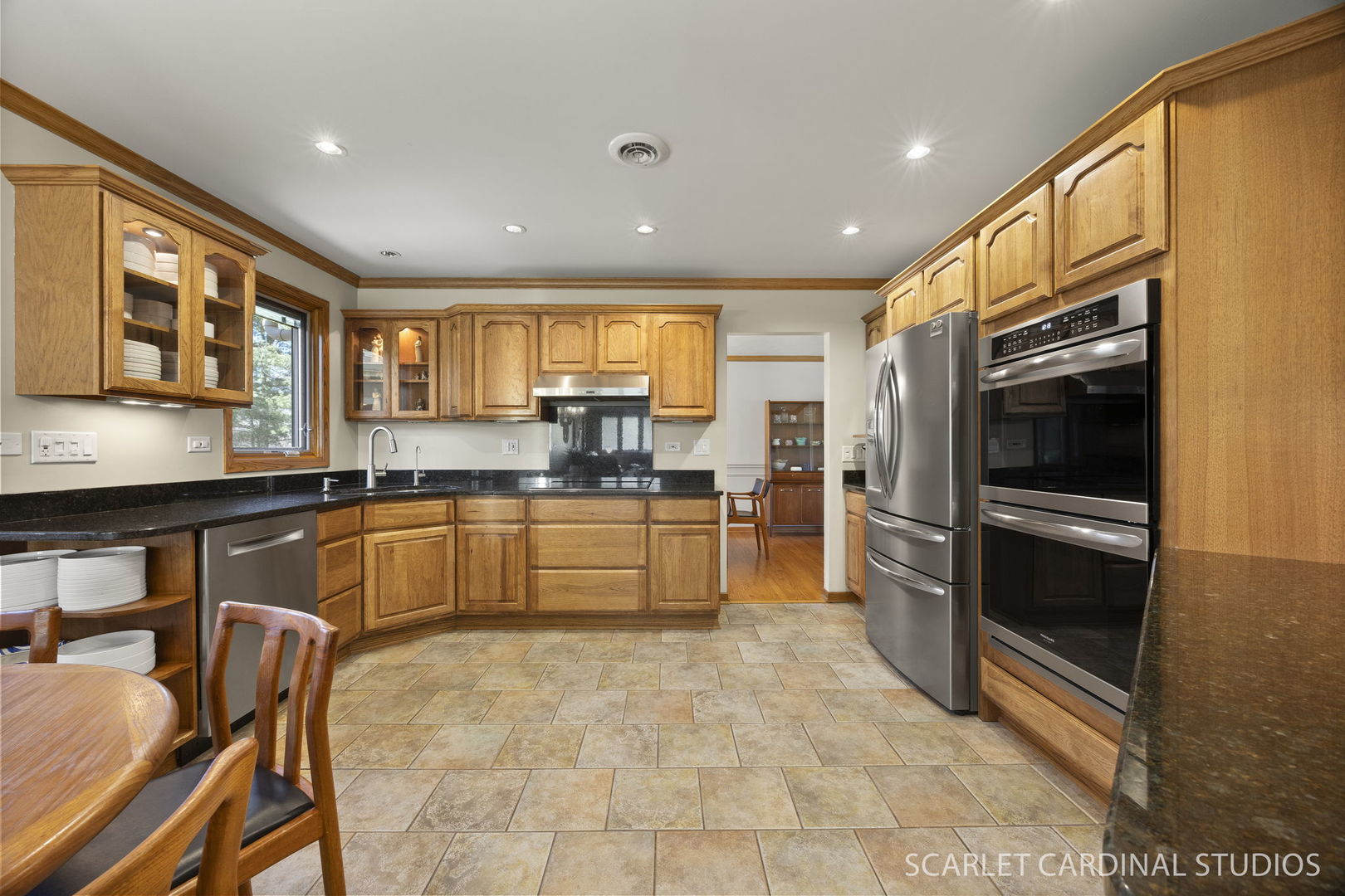 St. Charles, IL 60175