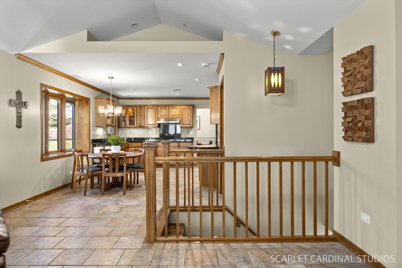 St. Charles, IL 60175