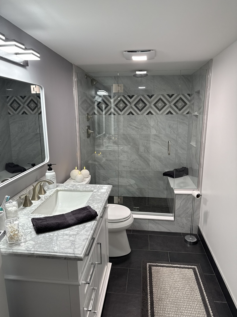 14439 Lawndale Avenue, Midlothian, IL 60445