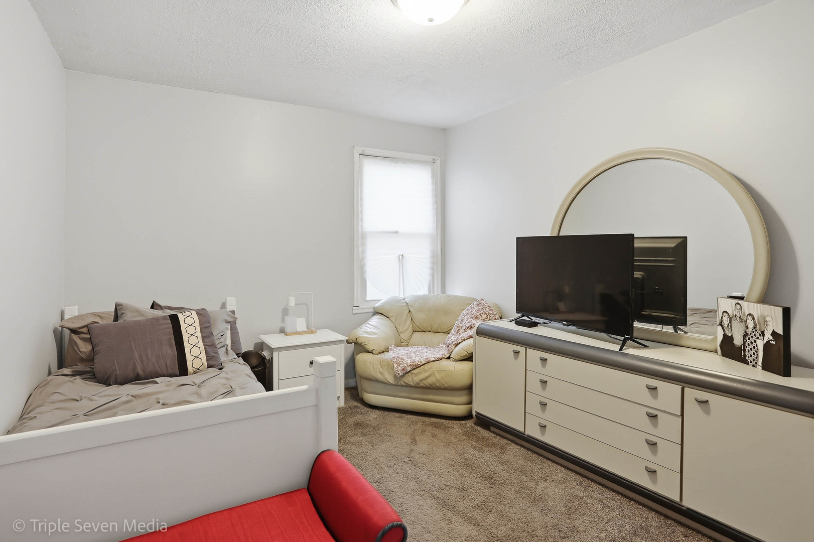 14439 Lawndale Avenue, Midlothian, IL 60445