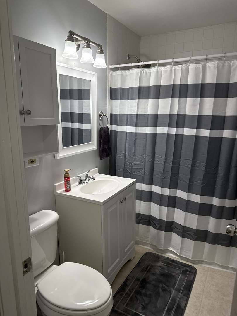 14439 Lawndale Avenue, Midlothian, IL 60445