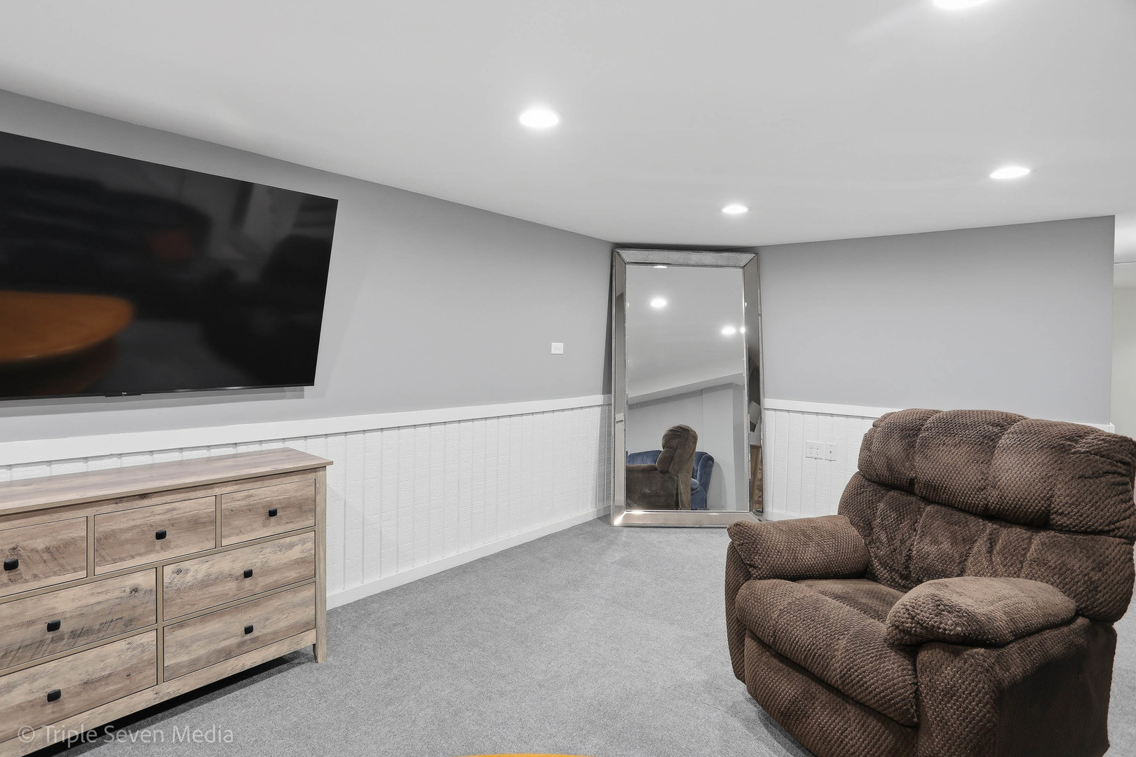 14439 Lawndale Avenue, Midlothian, IL 60445