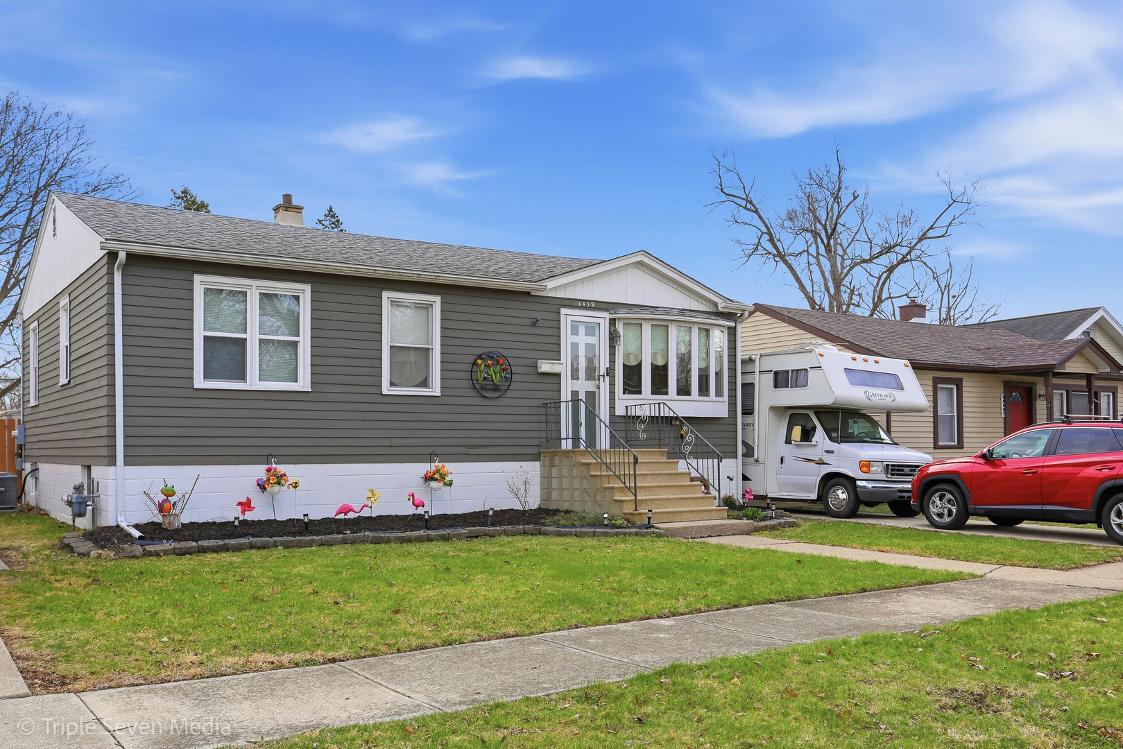 14439 Lawndale Avenue, Midlothian, IL 60445