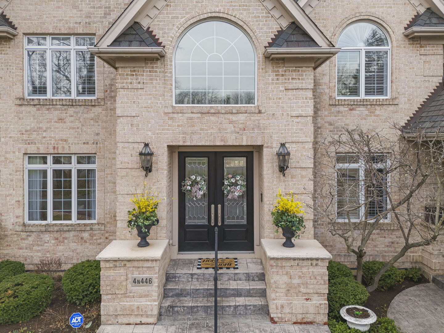 4N446 Mountain Ash Drive, Wayne, IL 60184