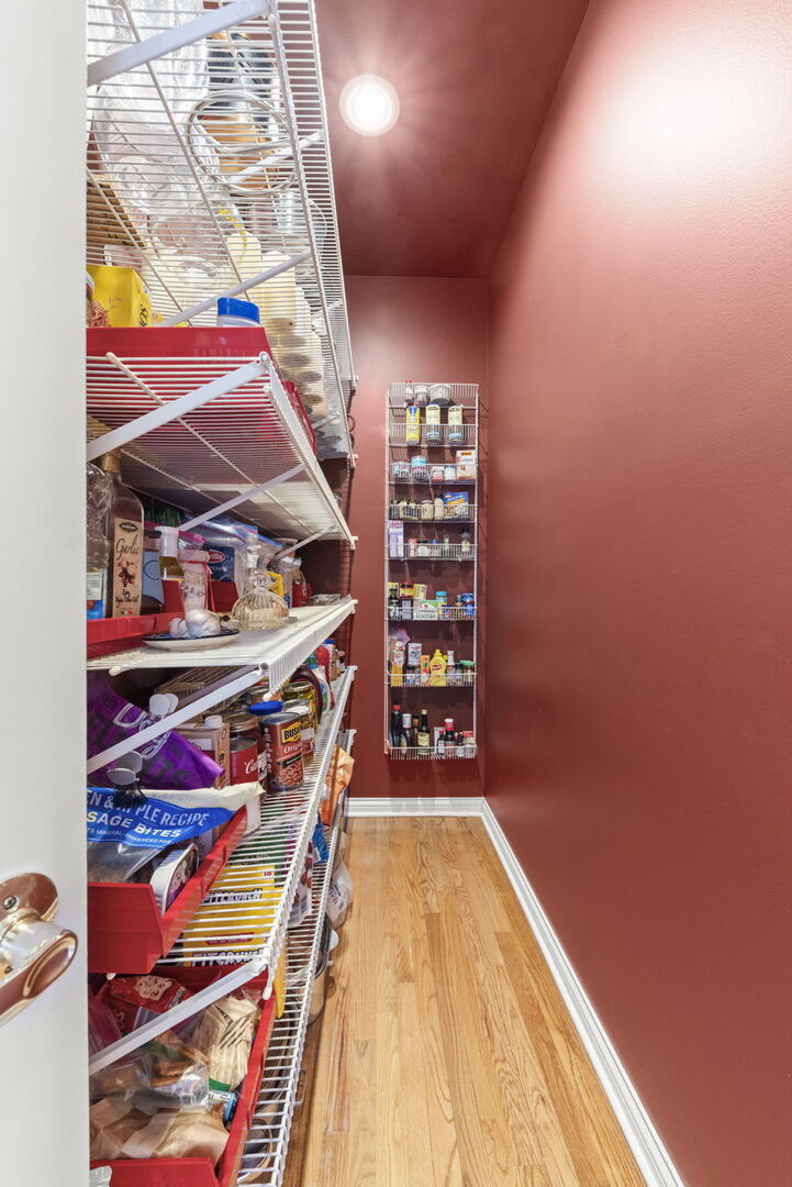 4N446 Mountain Ash Drive, Wayne, IL 60184