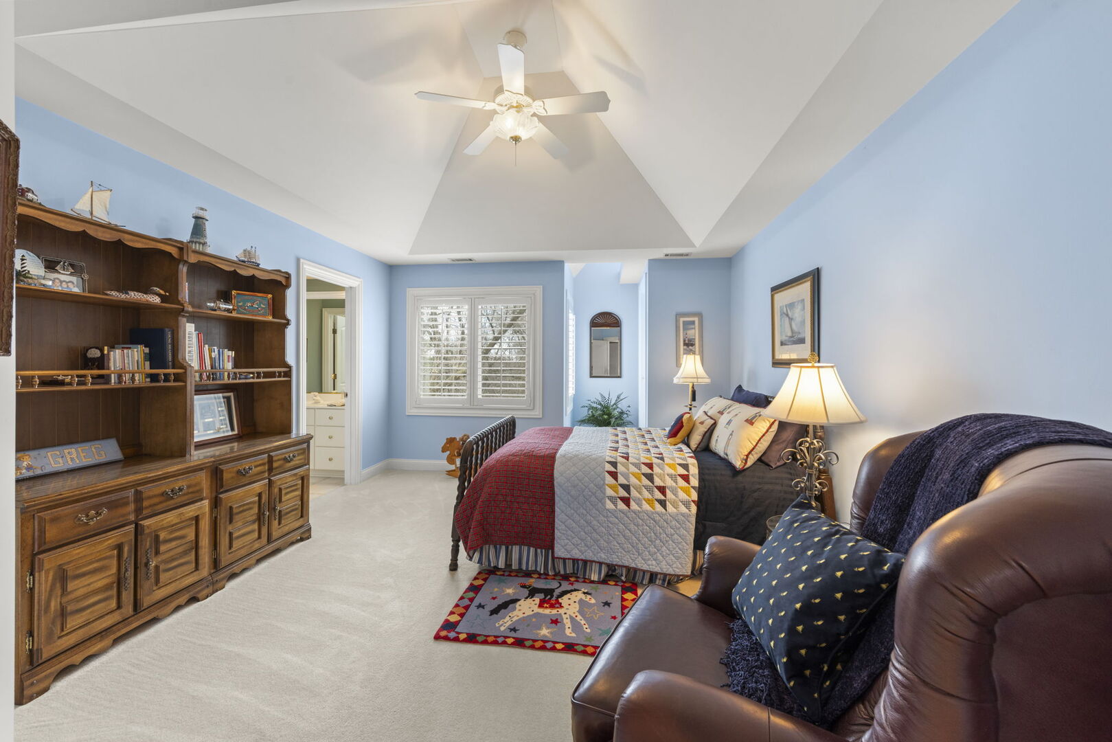 4N446 Mountain Ash Drive, Wayne, IL 60184