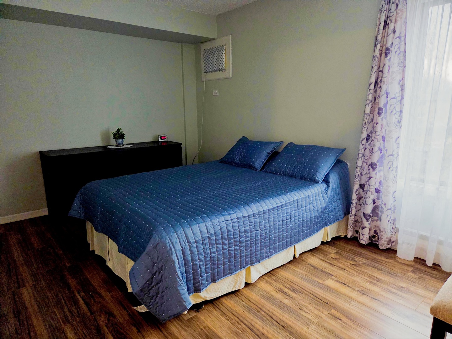 649 N Briar Hill Lane #3, Addison, IL 60101