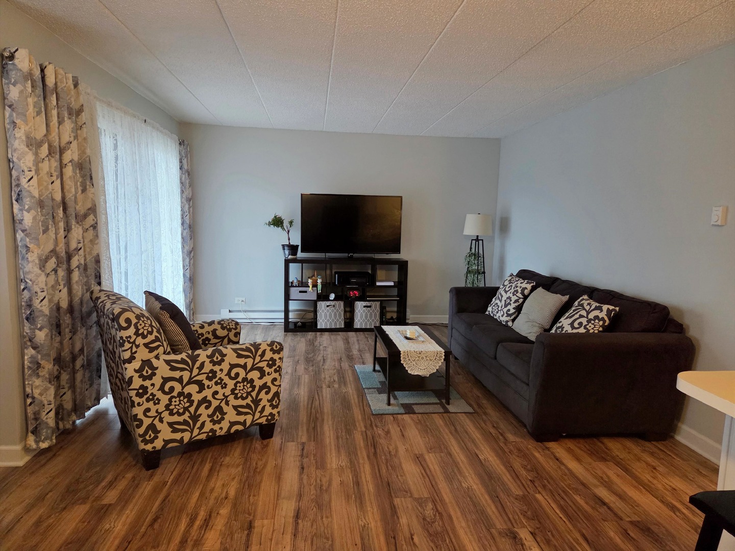 649 N Briar Hill Lane #3, Addison, IL 60101