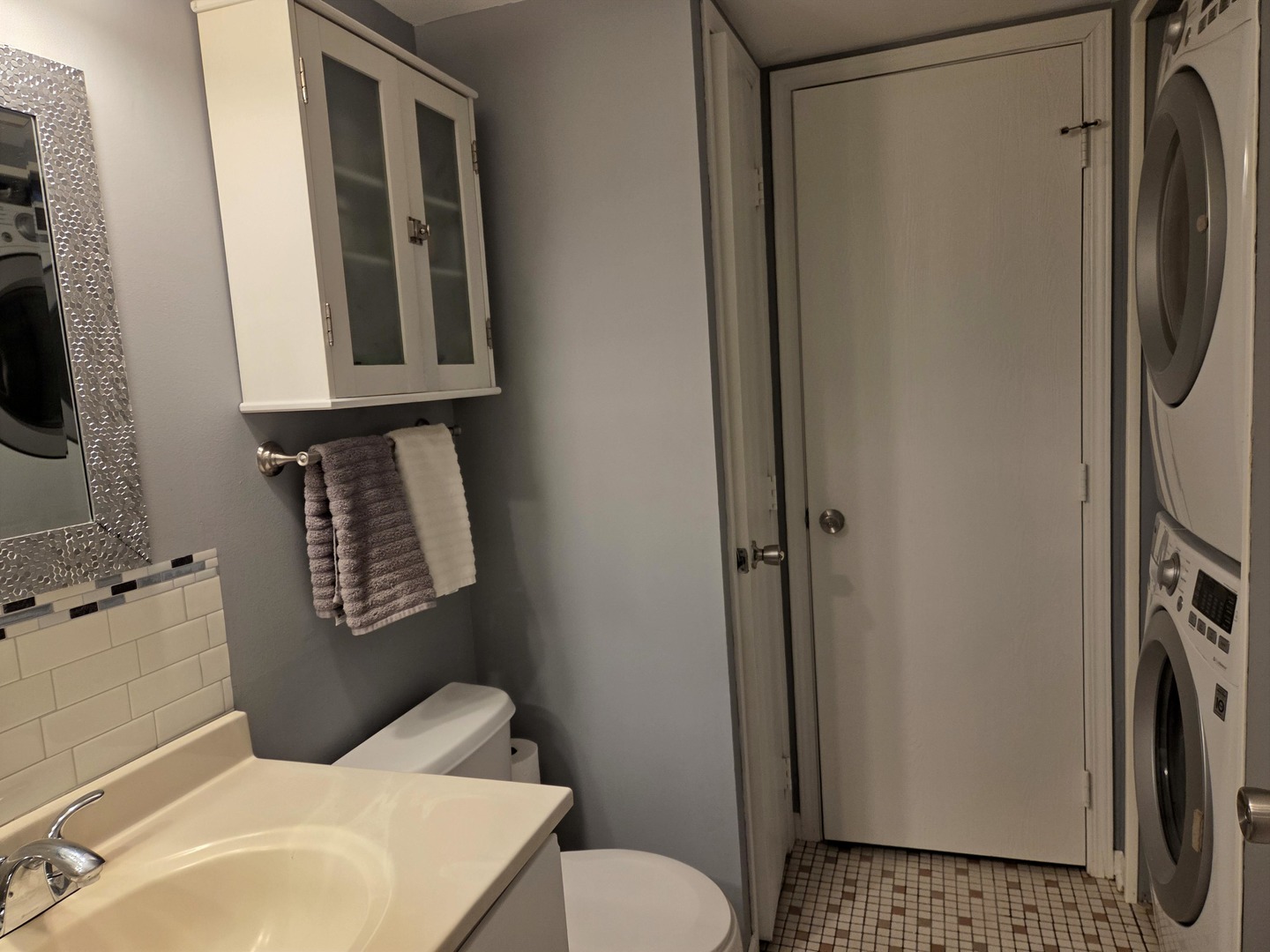 649 N Briar Hill Lane #3, Addison, IL 60101