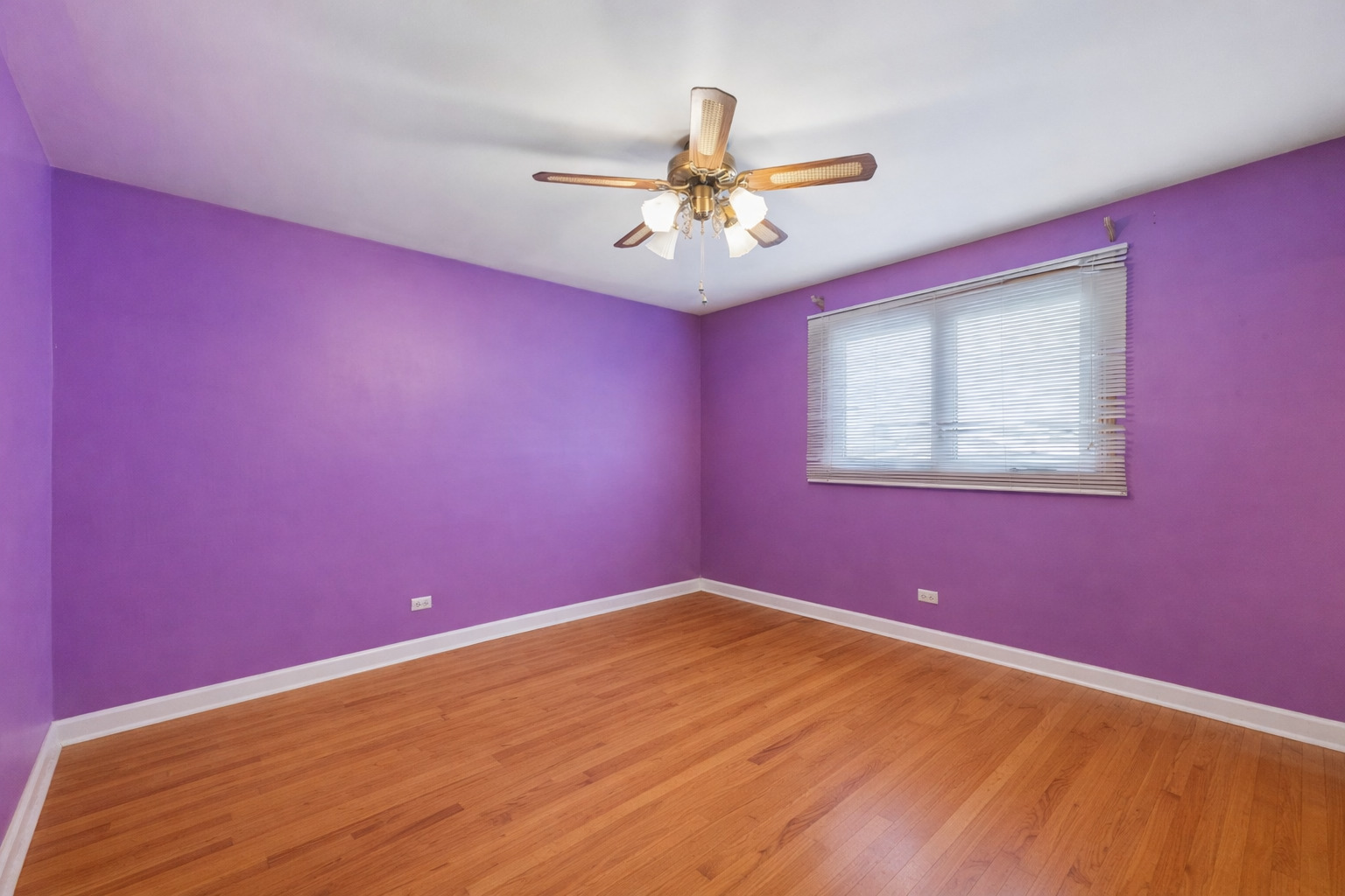 16942 89th Avenue, Orland Hills, IL 60487