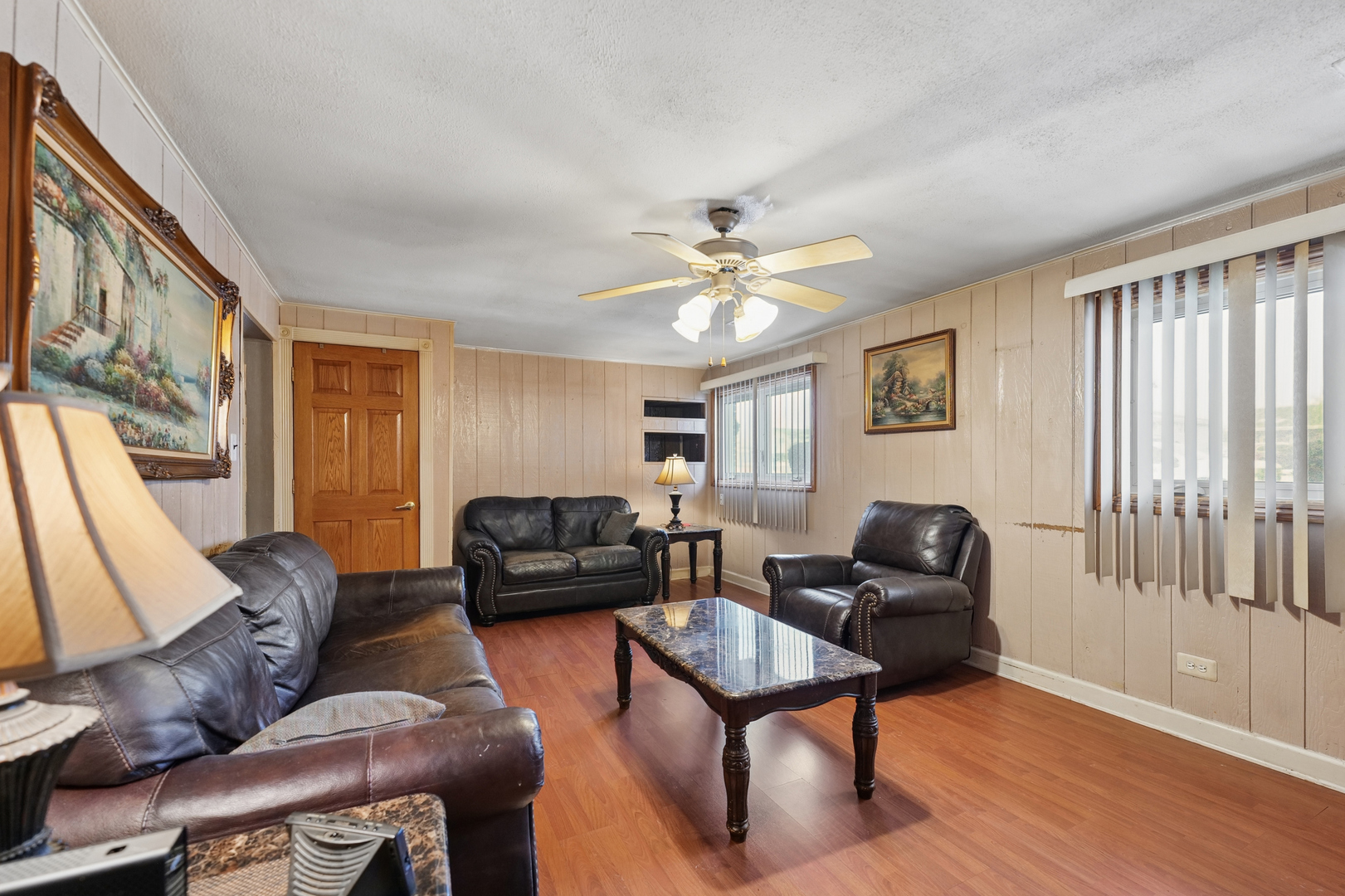 16942 89th Avenue, Orland Hills, IL 60487