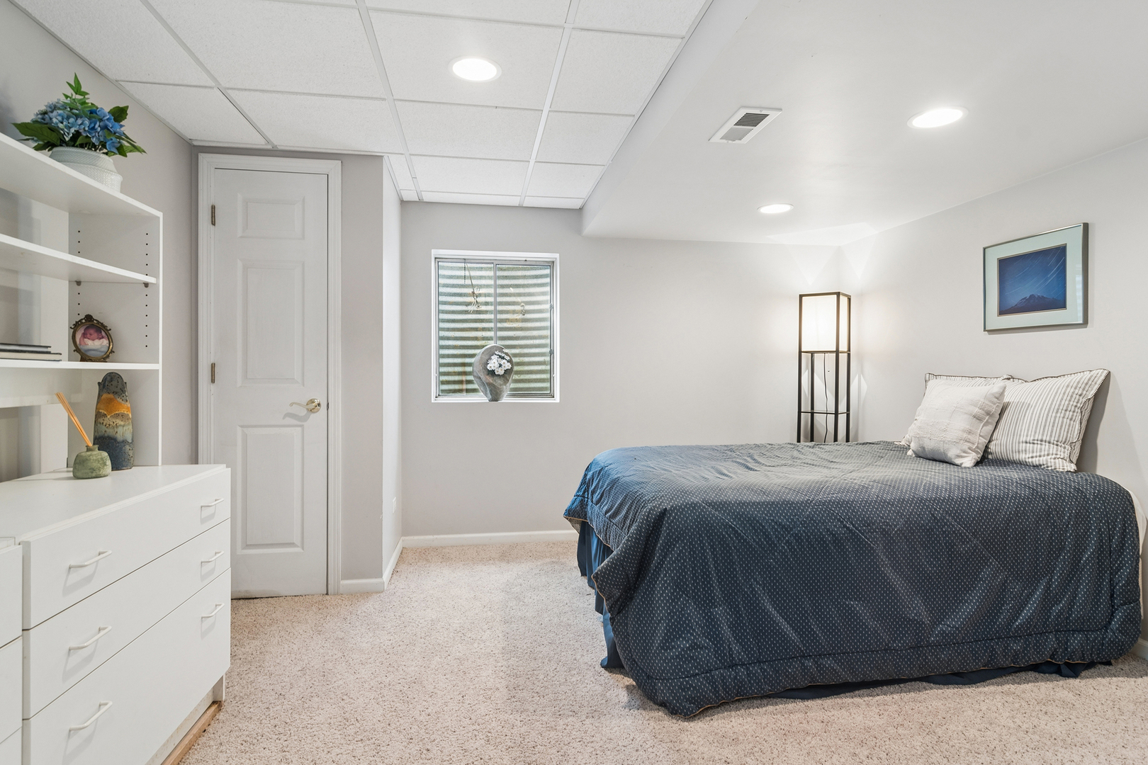 302 Chateau Drive, Buffalo Grove, IL 60089