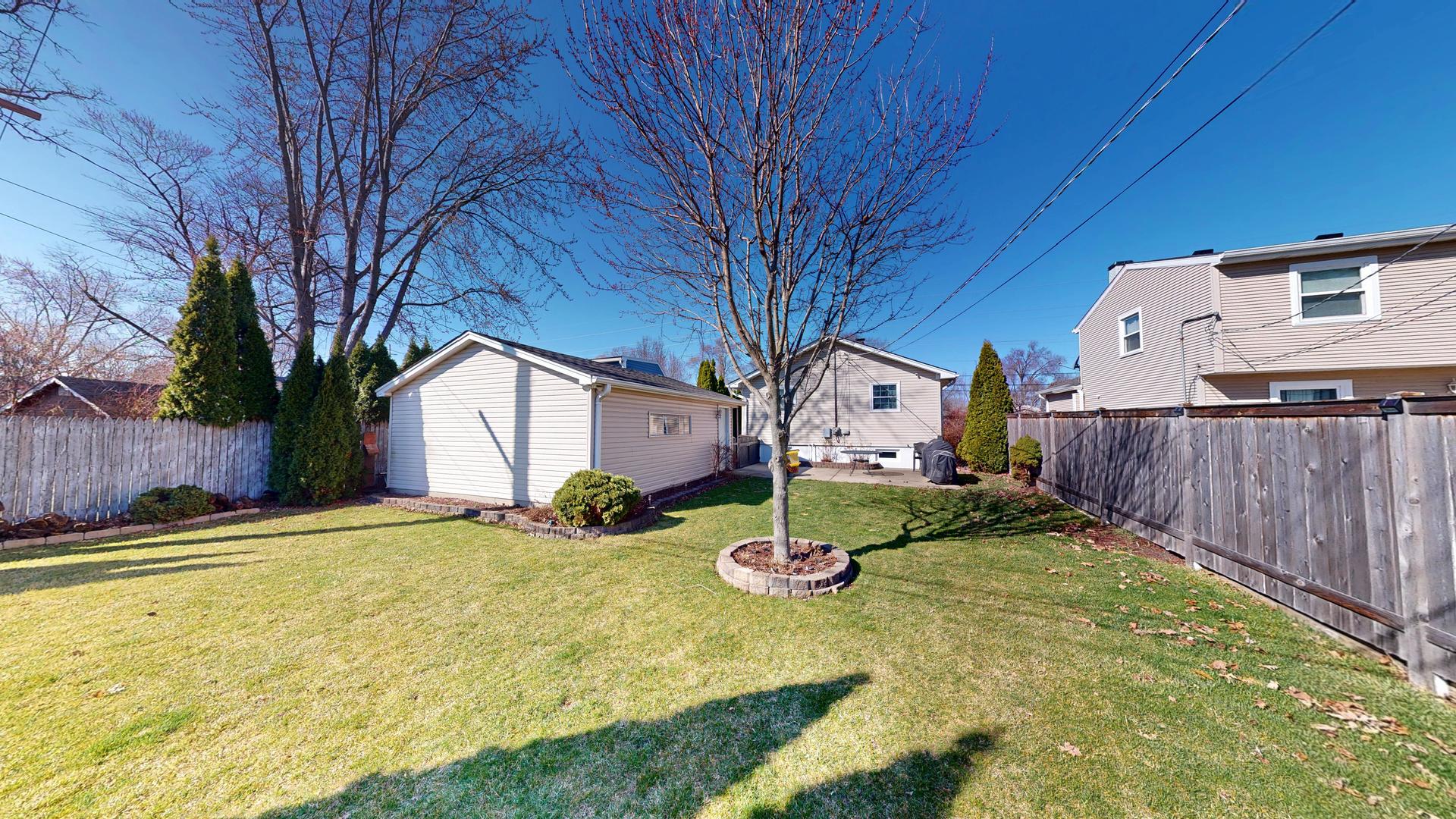 1127 LOTUS Drive, Round Lake Beach, IL 60073