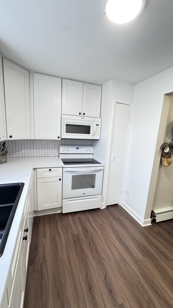 415 Wesley Avenue #48, Oak Park, IL 60302