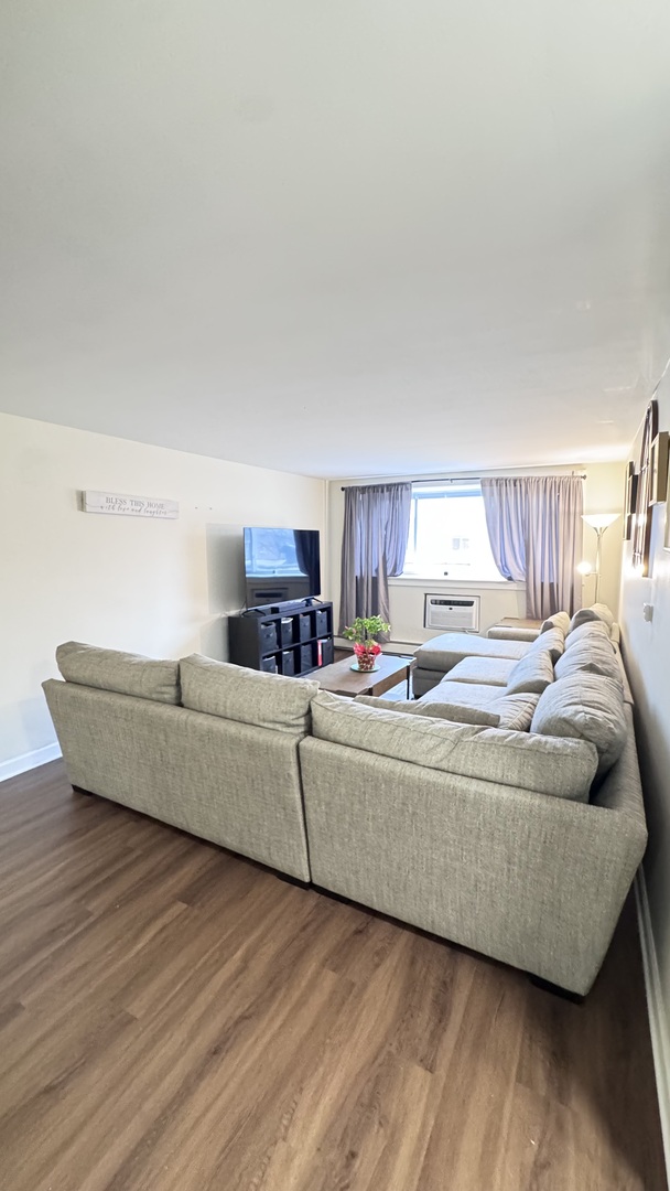 415 Wesley Avenue #48, Oak Park, IL 60302