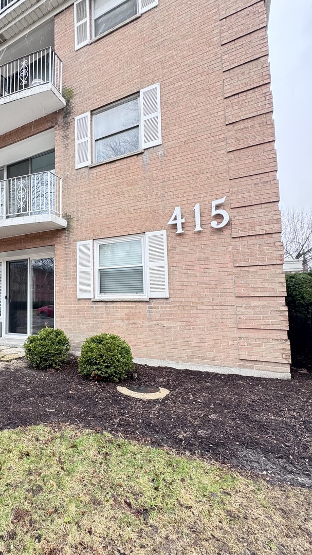 415 Wesley Avenue #48, Oak Park, IL 60302